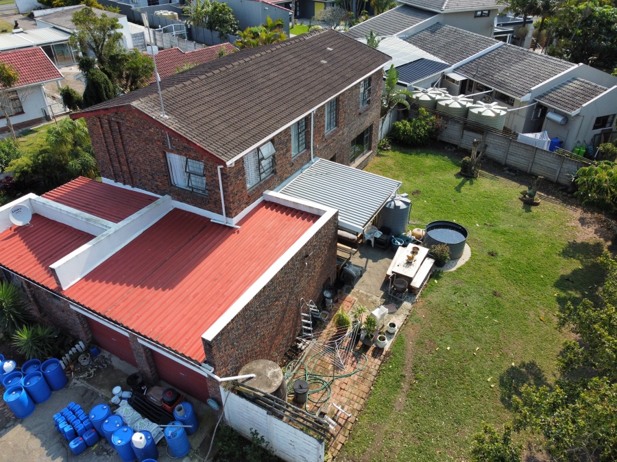 4 Bedroom Property for Sale in Beacon Bay Eastern Cape